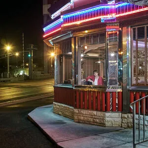 It's easy to feel like a nobody when you'r eliving in the city